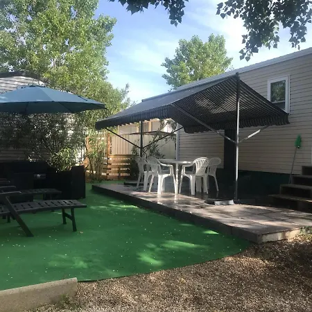 Mobilhome neuf climatisé dans camping 4* pieds dans l’eau Appartement *